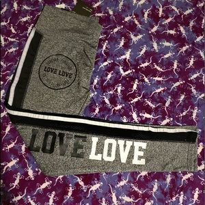 NWT Bobby Brooks Thrill wearing comfort quick to dry yoga pants. Love down leg